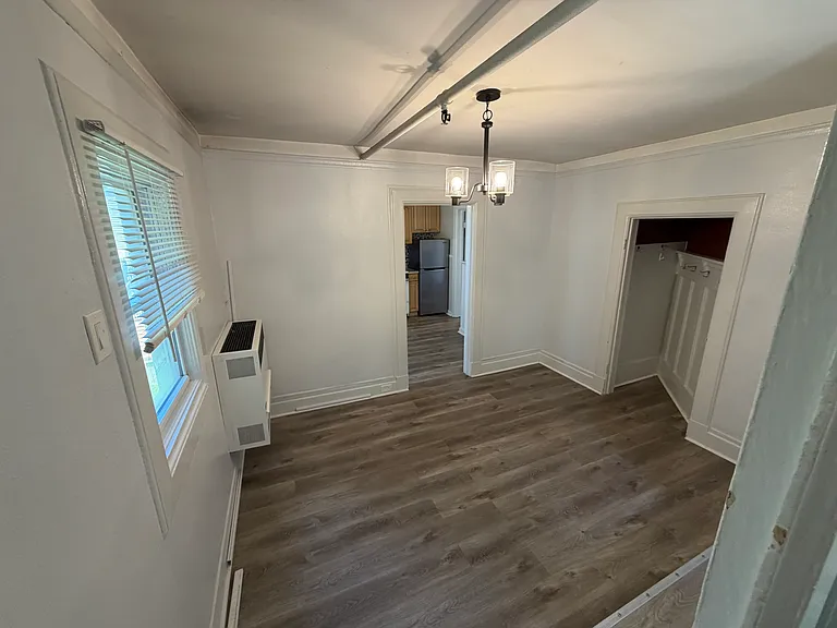 465 Corbett Ave #1 — Photo 2