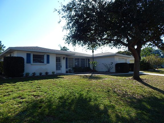 2nd image of 1609 Larchwood Dr