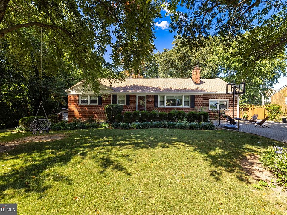1st image of 5902 Piedmont Dr