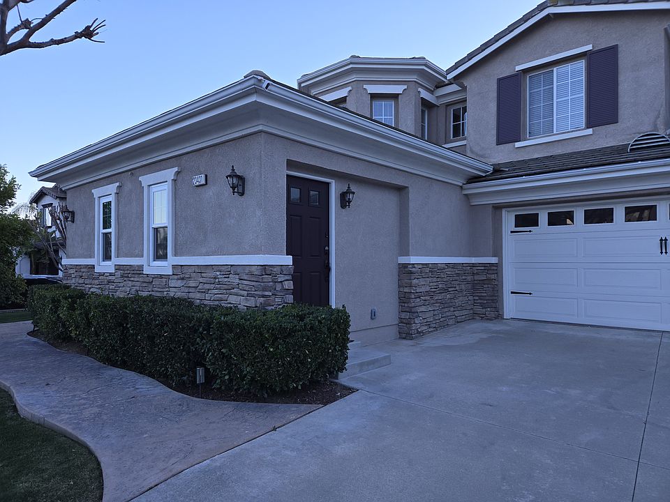 1st image of 23431 Canterbury Way