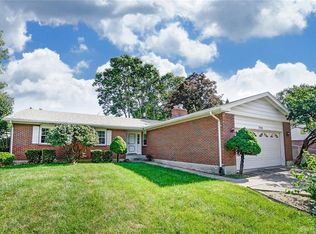 3918 Meadowsweet Dr, Dayton, OH 45424