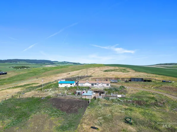 300 Greencreek Rd, Cottonwood, ID 83522