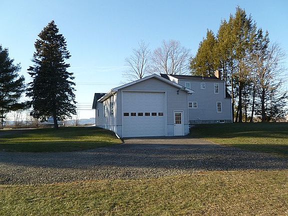 3rd image of 168 South St