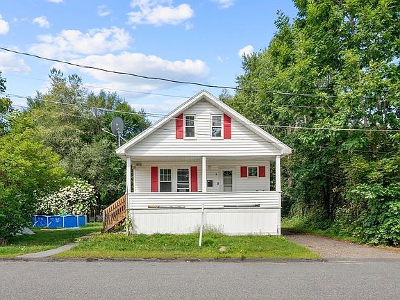 2nd image of 8 Wickman Dr