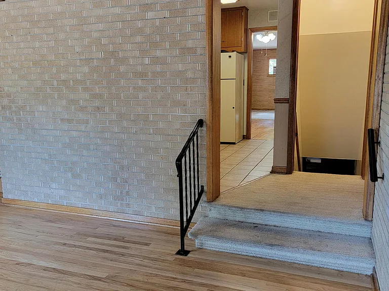 840 Faith Ct — Photo 9