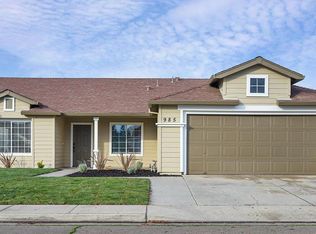 985 Poppy Hills Dr, Atwater, CA 95301