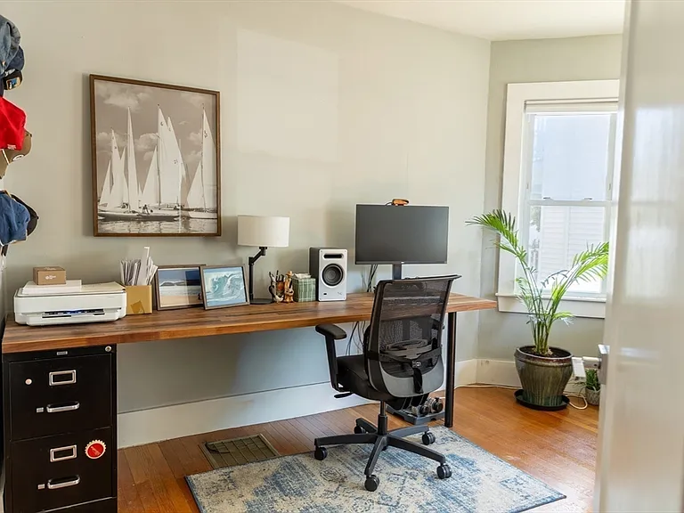 58 Bromfield St #1 — Photo 12