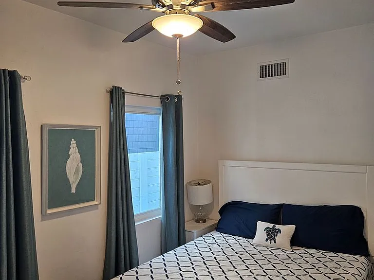 540 Orange Ave — Photo 4