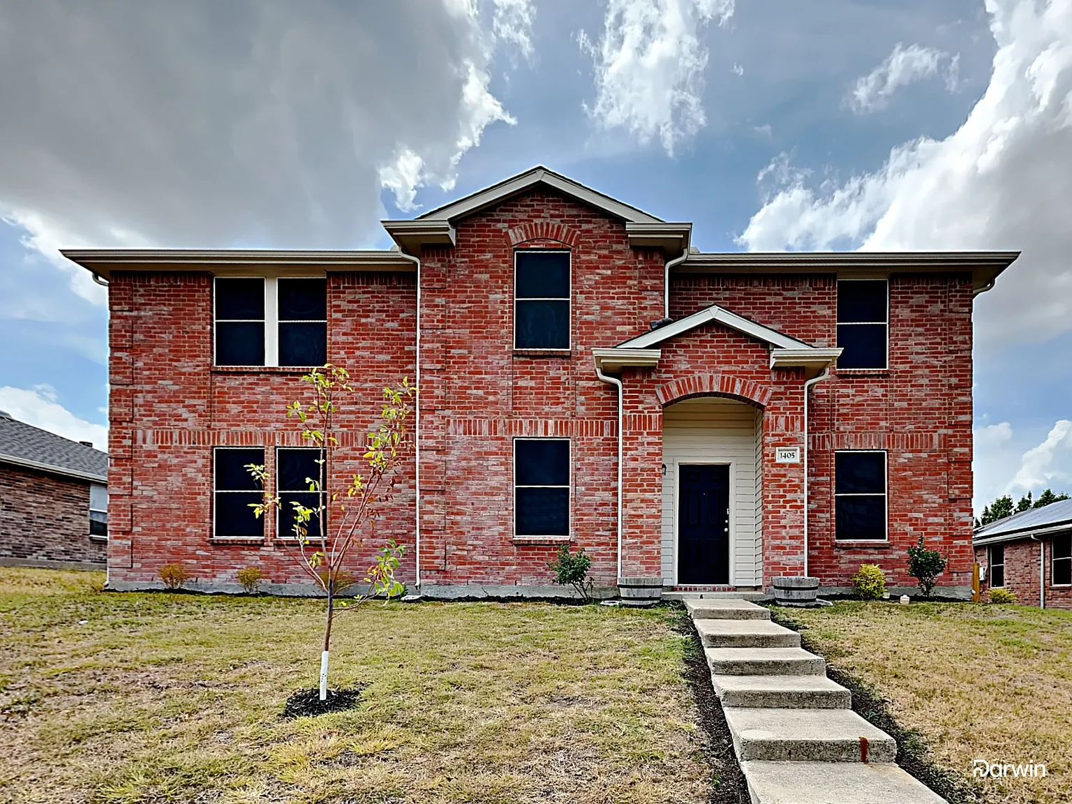 5 bed, 2.5 bath, 2975 sqft, $2,250 — Photo 1