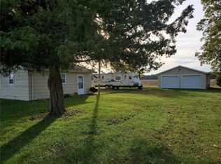 16001 Coles Creek Rd, Carlyle, IL 62231