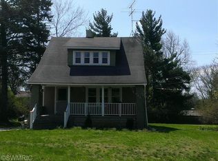 444 Three Mile Rd NE, Grand Rapids, MI 49505