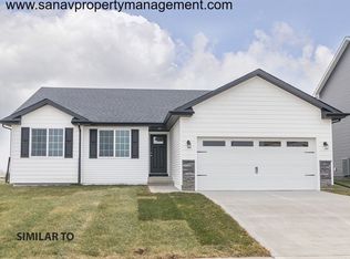 515 NE Vista Ln, Ankeny, IA 50021