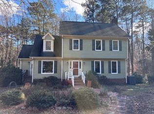 2201 Digby Ct, Raleigh, NC 27613