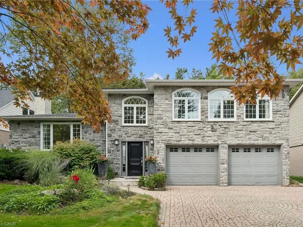 334 Coleridge Dr, Waterloo, ON N2L 2V6