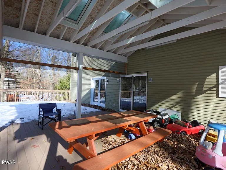 110 Stallion Dr — Photo 242