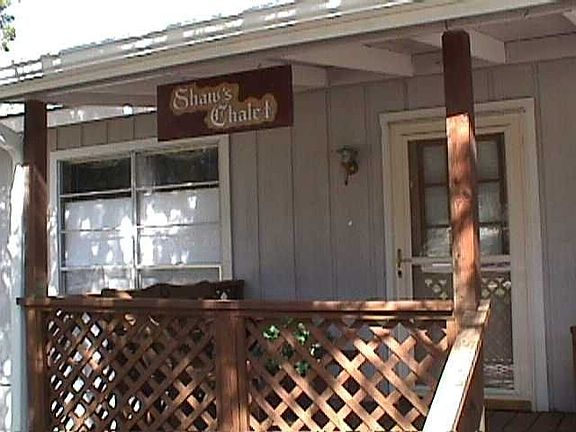 3rd image of 721 Shadyview Dr
