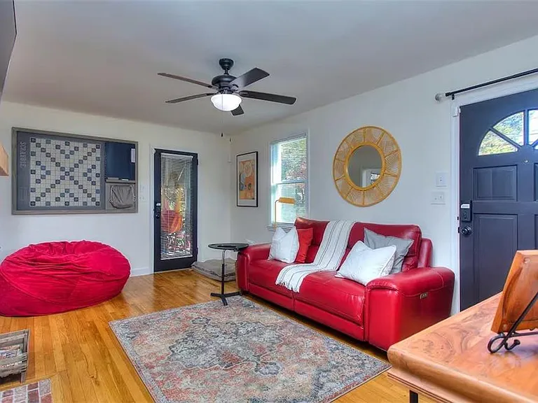 3301 Old Jonesboro Rd — Photo 1