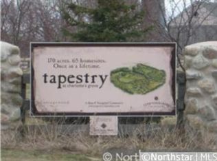 10138 Tapestry Bnd, Lake Elmo, MN 55042