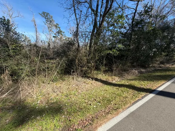 2A Hanover Ln, Conroe, TX 77304