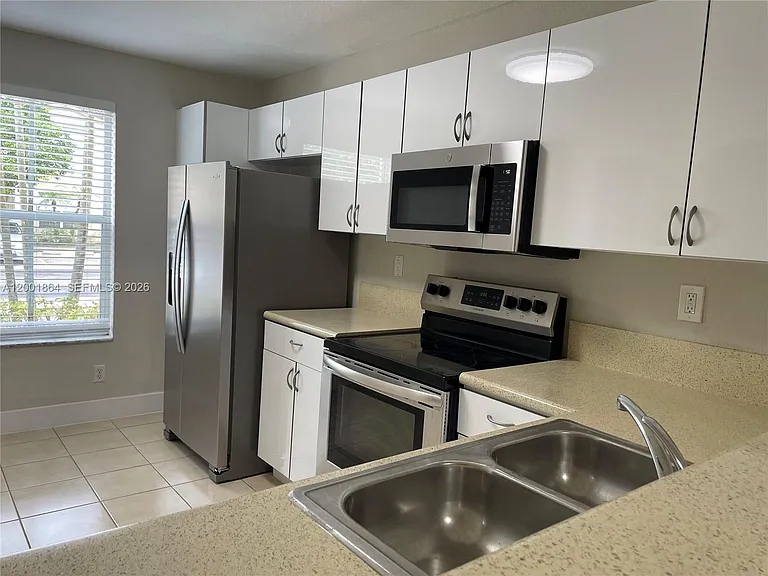 12957 SW 30th Ct #141 — Photo 6
