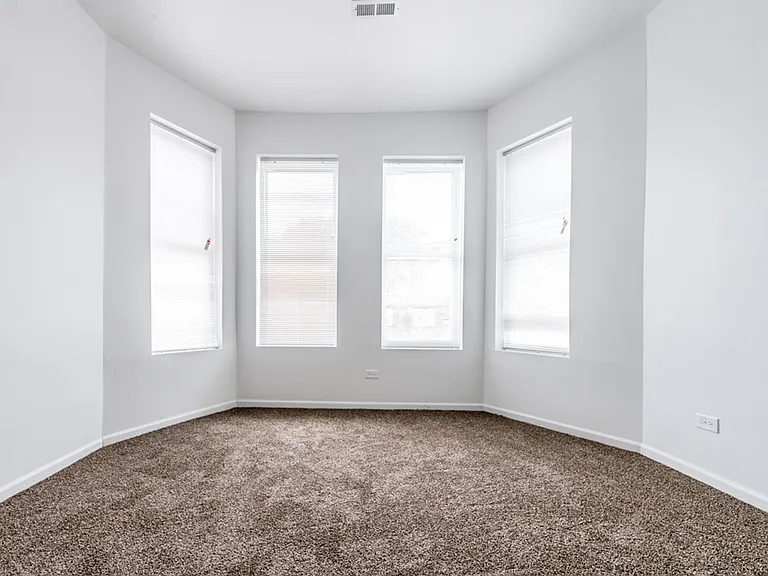 1630 S Sawyer Ave — Photo 31