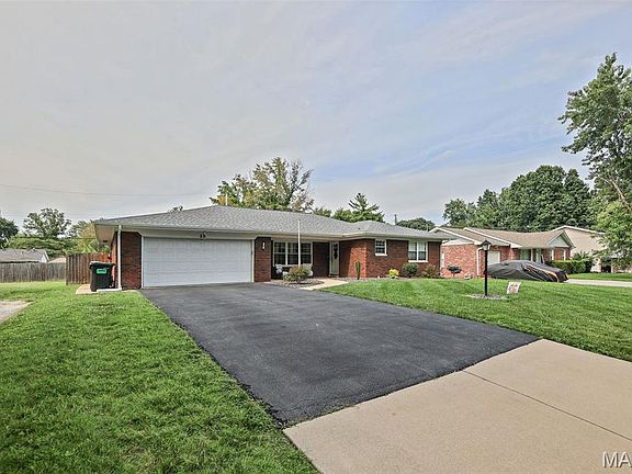 2nd image of 15 Hollandia Dr
