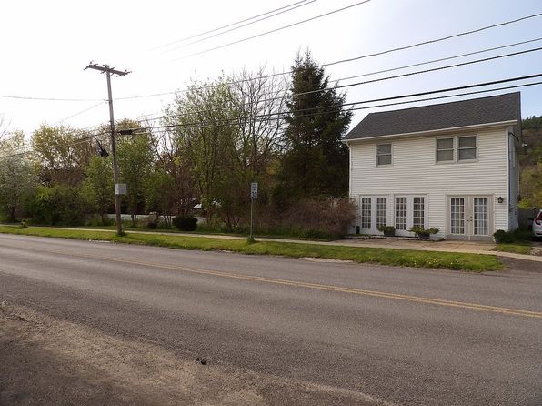 143 Main St