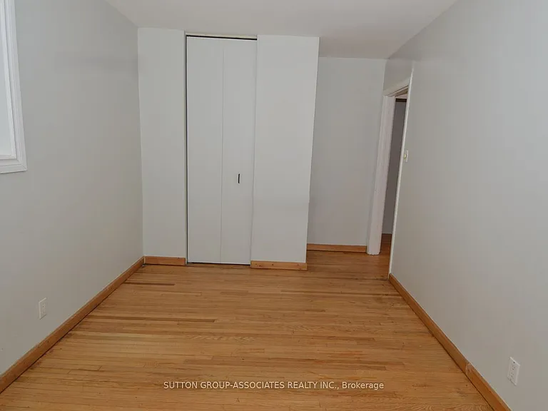 35 Longhope Pl — Photo 11