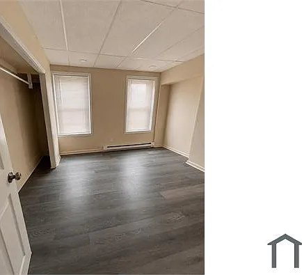 627 E Clementine St — Photo 8