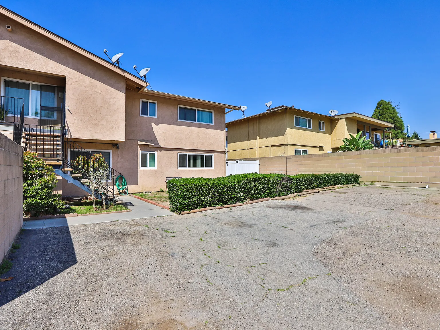 2 bed, 1000 sqft, $3,095 — Photo 4