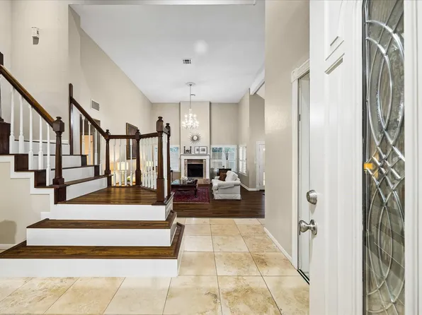 12800 Briar Forest Dr Unit 104, Houston, TX 77077