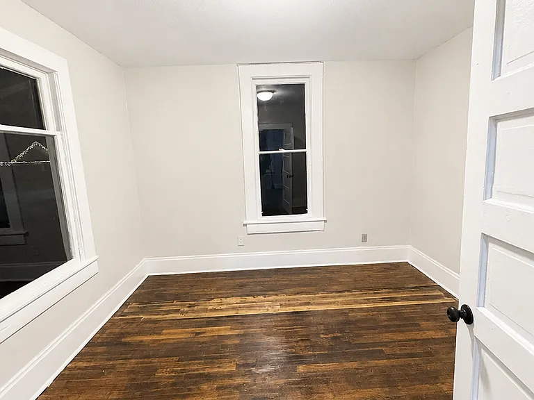 3129 N Wellington Pl — Photo 4