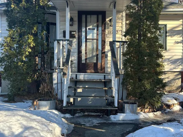11243 125th St NW, Edmonton, AB T5M 0M6