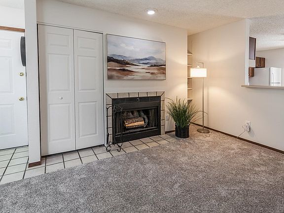 5th image of 1301 University Ave #C-303