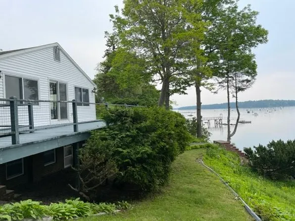 39 Windemere Rd, Brunswick, ME 04011