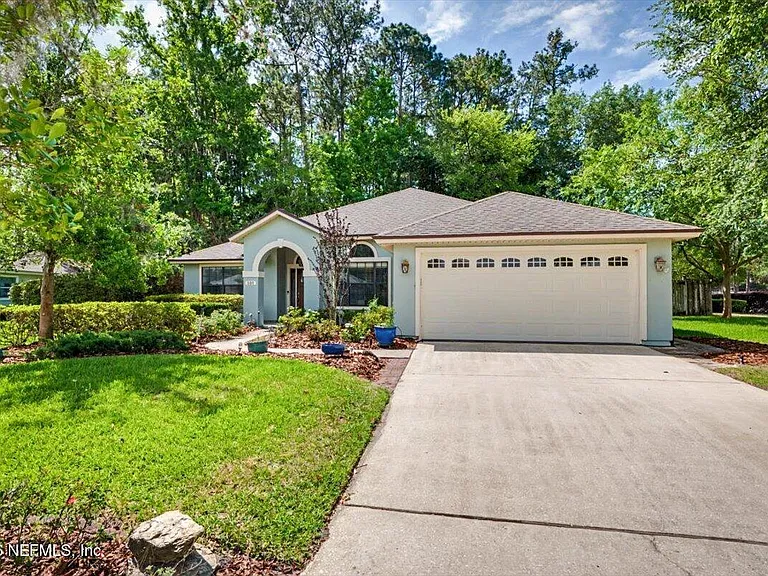 101 Bartram Parke Dr — Photo 2