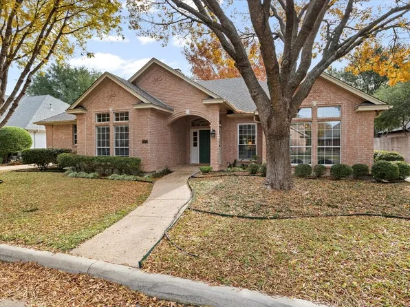 2833 Manorwood Trl, Fort Worth, TX 76109