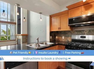 7 Rialto Ct, New Westminster, BC V3M7A8
