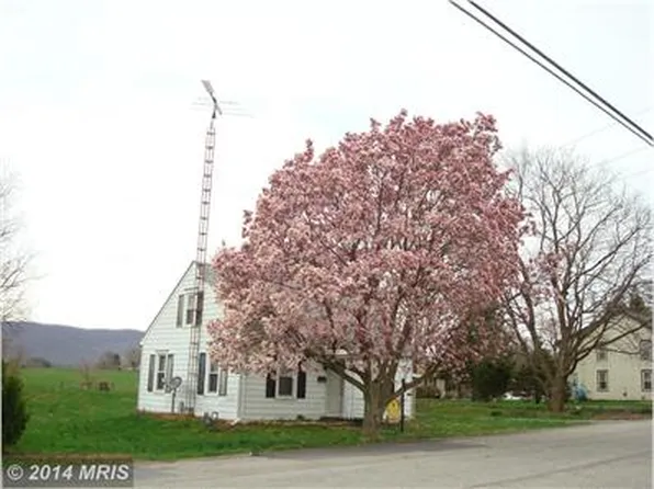 108 Faust St, Mercersburg, PA 17236