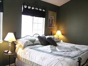 5th image of 705 Ashford Cir