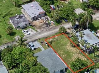 1084 Highland Rd, Lake Worth, FL 33462