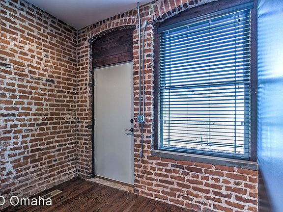 5th image of 1306 Park Ave