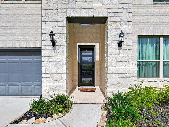 5th image of 3180 Stingray Cove Dr