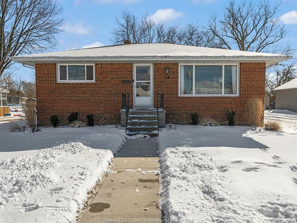 1st image of 118 Cameron Ave