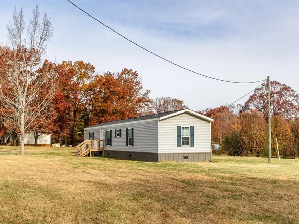 3490 Promise Land Rd, Appomattox, VA 24522