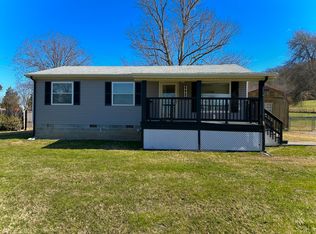 6926 Weaver Rd, Knoxville, TN 37931
