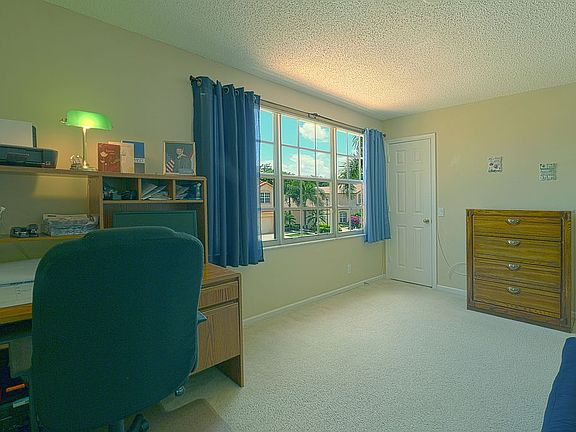 3rd image of 7794 Colony Lake Dr