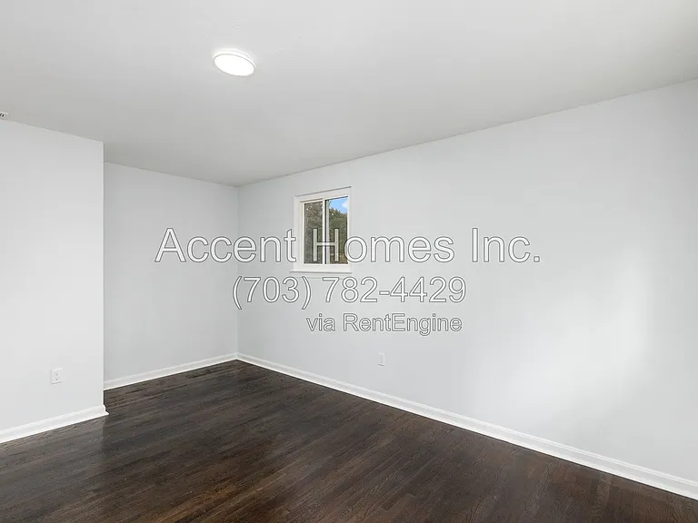 8613 Kenilworth Dr — Photo 17