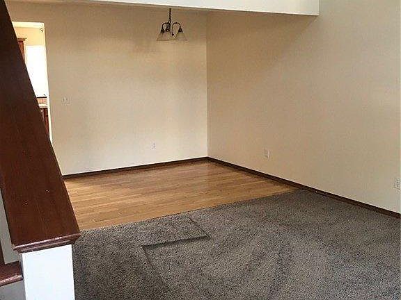 4th image of 635 Sandpiper Pl