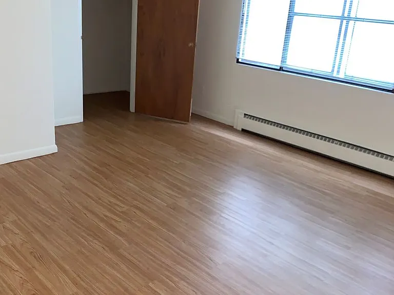 415 Wisconsin Ave — Photo 18